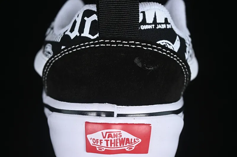 All categories Vans Vans series Vans Low Vans low-top Vans Knu Skool Comfortable and fashionable non-slip wear-resistant low-top casual bread shoes VN000CS0239